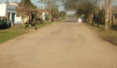Avanzan los trabajos de mantenimiento de calles de tierra