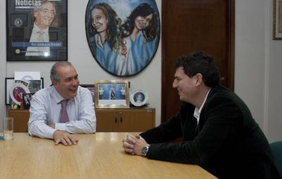 L�pez se reuni� con el legislador Gassembauer