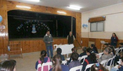 Charla municipal sobre contaminaci�n ac�stica