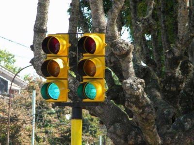 En el verano pondr�n sem�foros en Gallardo y cambiar�n otros ya existentes