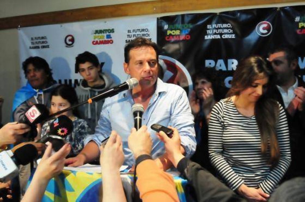 El Frente Electoral que encabeza Costa a�n no defini� su alianza nacional