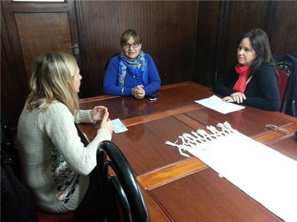 La Municipalidad otorg� un subsidio a alumnos de la Escuela Secundaria N�4