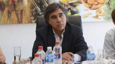 Catamarca en reuni�n de provincias vit�colas para analizar salida al mercado