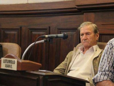 Juan Lot�molo: �Vamos a recibir el aumento en su totalidad reci�n en septiembre�