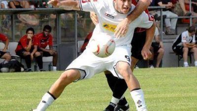 Desde Alemania podr�an llegar goles para Troglio