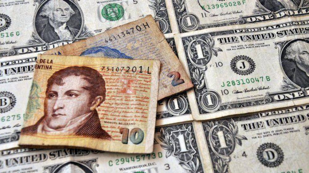 El d�lar libre volvi� a superar los $12 en la City