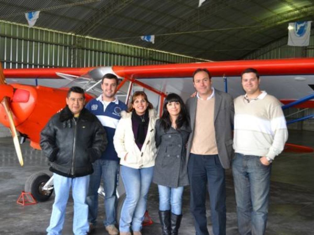 Tras 20 a�os, reabre la Escuela de Vuelo en el Aeroclub de Villa Mercedes