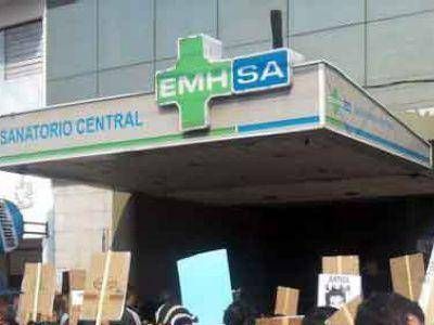 Se registran demoras en el sector de hemodi�lisis del EMHSA