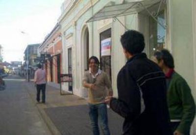Marcelo Gallardo se reuni� en San Pedro con gente de Newells, pero espera a River
