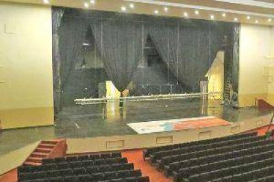 La gobernadora inaugurar� hoy las mejoras del Centro Cultural San Mart�n