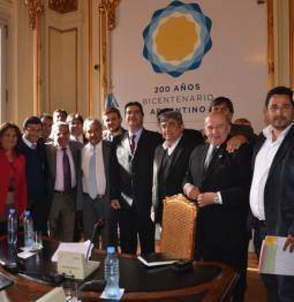 Intendentes riojanos ratificaron su pleno alineamiento a LBH y CFK