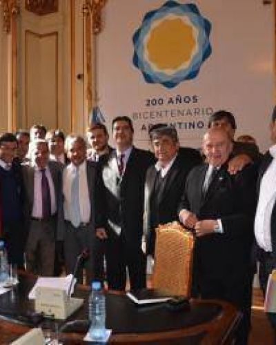 Intendentes riojanos ratificaron su pleno alineamiento a LBH y CFK