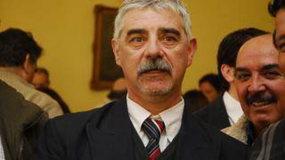 La provincia adquiri� m�s de cuatro mil kilos de uva e invirti� $ 7 millones en la segunda etapa del Plan Agroindustrial en Tinogast