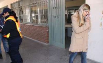 Pese a la custodia, roban en una escuela en pleno centro