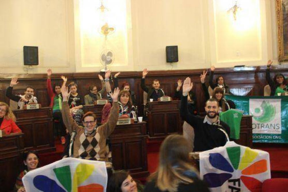 Concejo Deliberante: La diversidad sexual y el defensor de la tercera edad