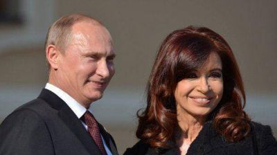 CFK destac� la invitaci�n a la cumbre de los BRICS y el acuerdo con el Club de Par�s