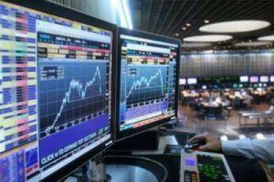 Tras el acuerdo, las acciones bancarias treparon hasta 7,8%, la Bolsa subi� 1,9% y cay� con fuerza el 