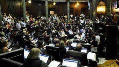 En 20 minutos, la Legislatura aprob� una bater�a de proyectos