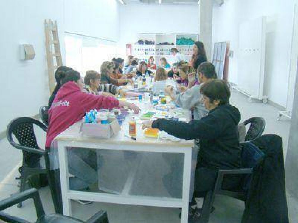 El Museo de Arte Contempor�neo contin�a en junio con sus talleres