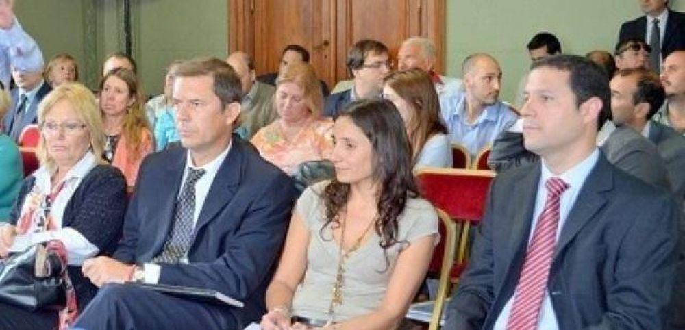 �En un a�o marcado por la inflaci�n, el Intendente apost� a plazos fijos en el banco