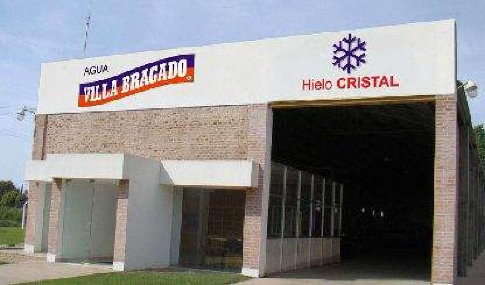 Apareci� la computadora robada en una empresa embotelladora de agua