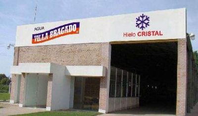 Apareci� la computadora robada en una empresa embotelladora de agua