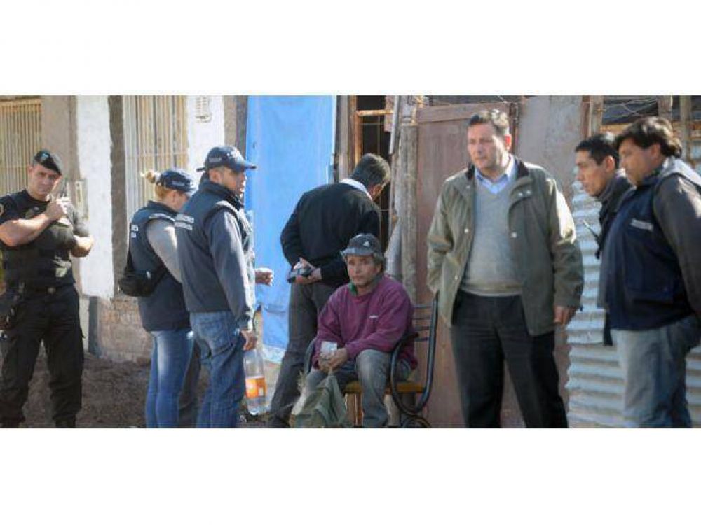 El chico de 10 a�os confes� que gatill� el arma de su padre y mat� a su hermano de 6 a�os
