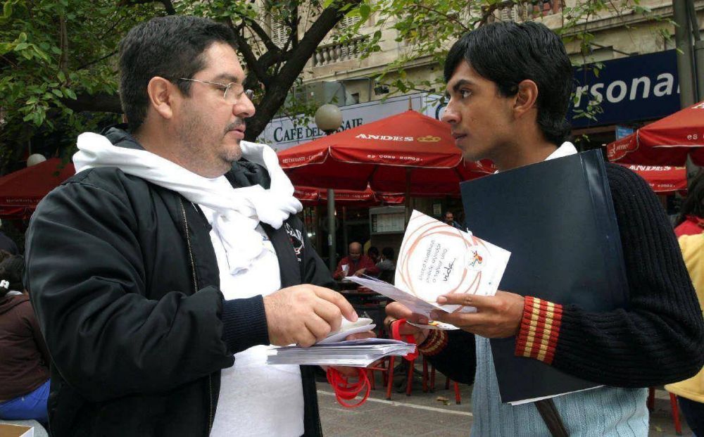 Viajan a la Ciudad para registrarse como donantes de m�dula