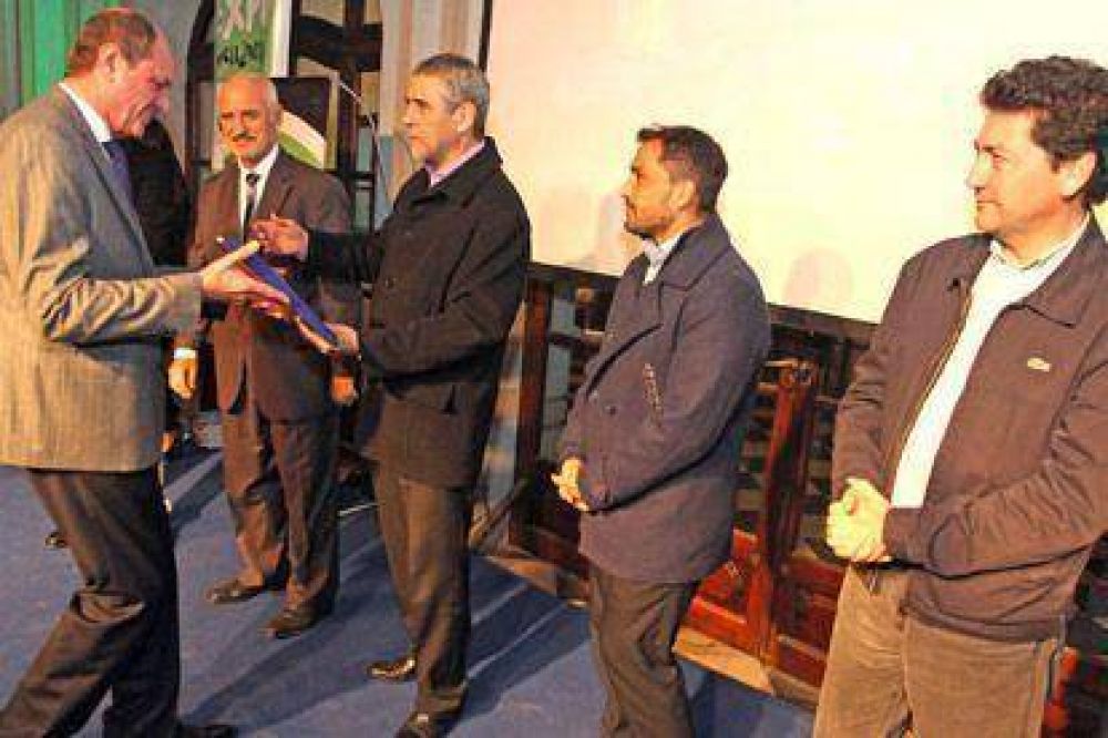 Presentaron la nueva edici�n de la Exposici�n Industrial de Avellaneda