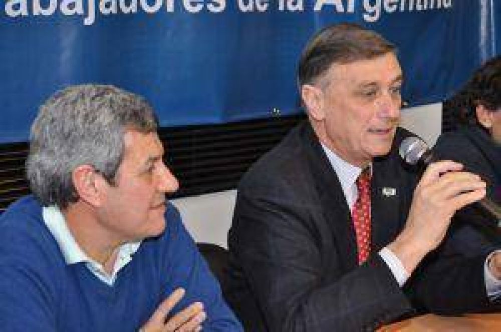 Ofrecieron a De Gennaro candidatura a Gobernador