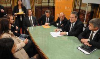 General La Madrid: Consorcio reciclar� residuos para la construcci�n de viviendas
