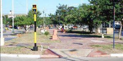 Inauguran remodeladas plazoletas