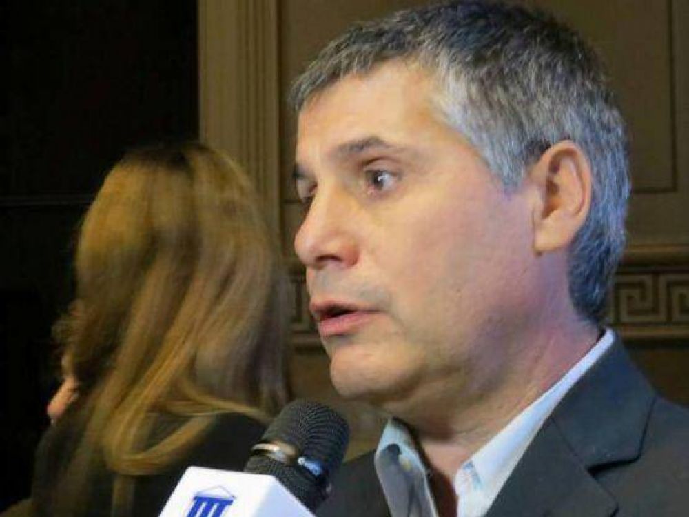 Martello, sobre la reapertura de 200 calabozos en la provincia: �Es un retroceso grav�simo�