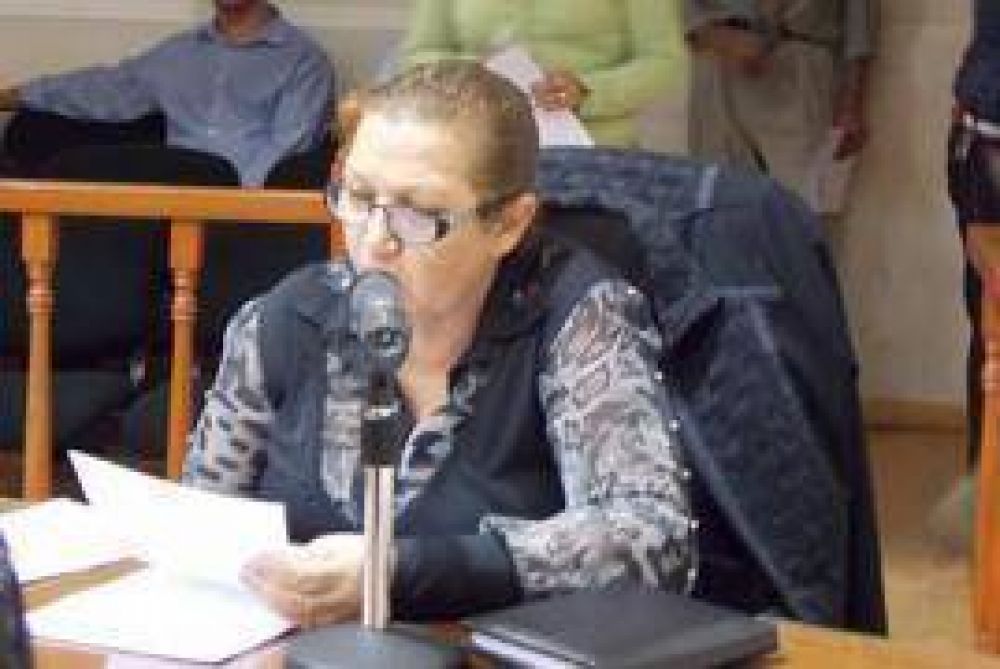 Solicitan informe sobre el plan de bacheo 2014