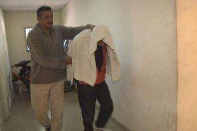 Profesor abusador: investigan si hubo v�ctimas tambi�n entre sus alumnos