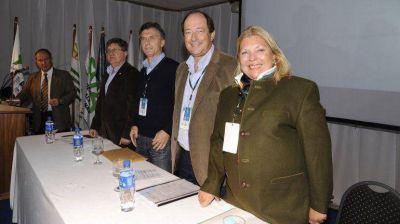 Macri, Carri� y Sanz compartieron un panel en Gualeguaych� y destacaron el rol del campo