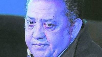 D�El�a provoca al campo, que recibe a opositores
