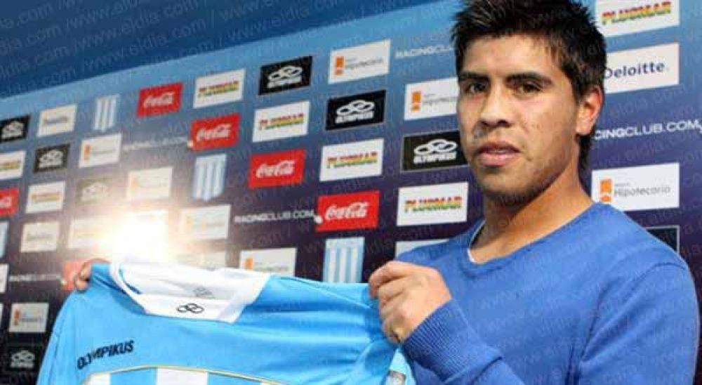 Mientras espera por Vera, busca un volante     