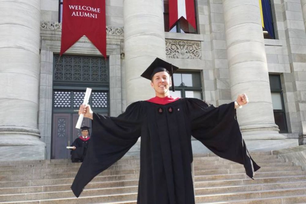 Un santafesino se gradu� en Harvard: �Pude comprobar que todos llevamos un campe�n dentro�