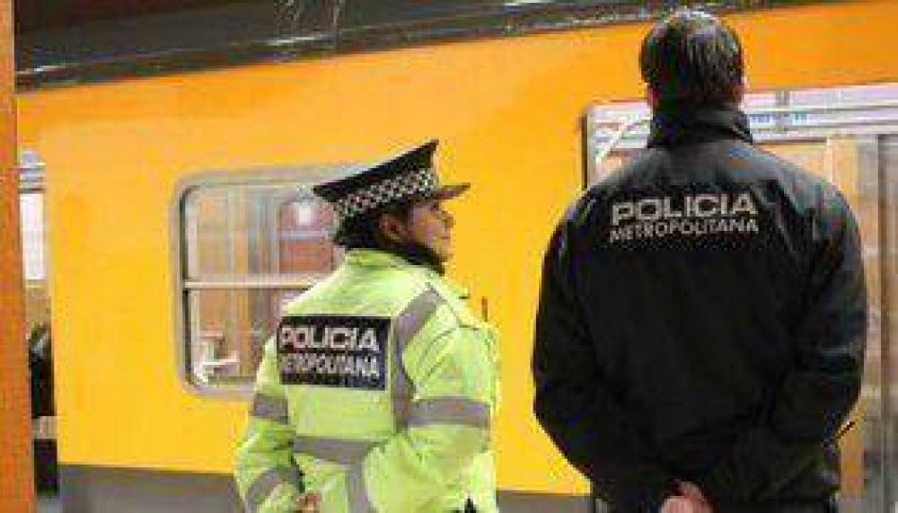 La Polic�a Metropolitana empez� a custodiar los subtes