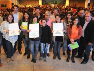 El Programa Nuevas Empresas de J�venes Sanluise�os aprob� 102 emprendimientos