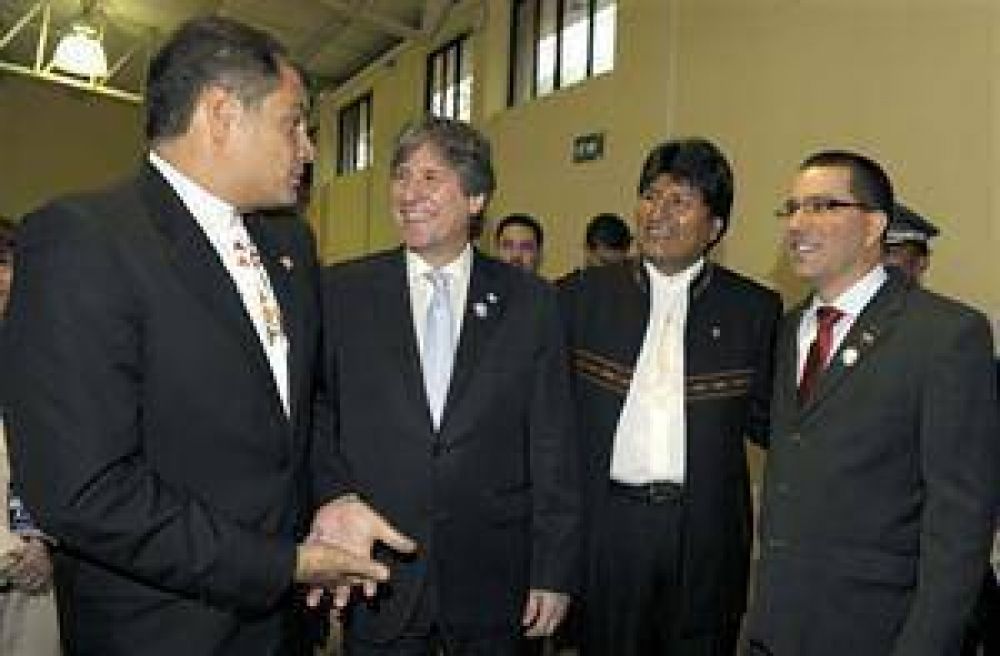 La oposici�n reforz� sus cr�ticas a Cristina por 