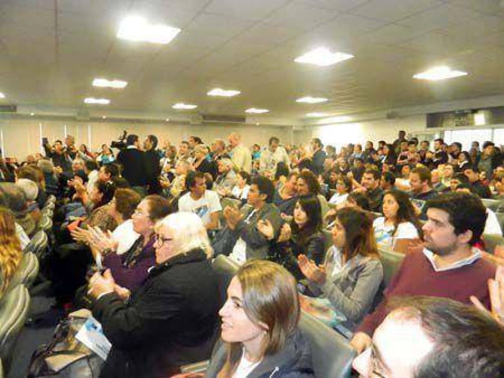 Finaliz� la Primera Jornada de Estrategias Pol�ticas