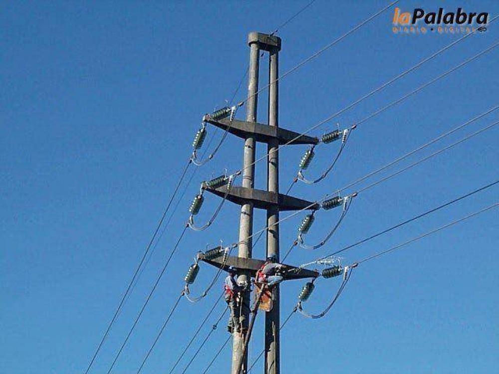 El Municipio provee de energ�a el�ctrica a vecinos emprendedores de Laguna Grande