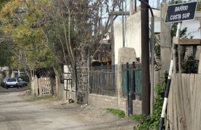 Cipolletti: manipulaba un arma, se dispar� y muri�