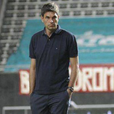 Pellegrino espera la respuesta del volante y cerrar otros dos refuerzos