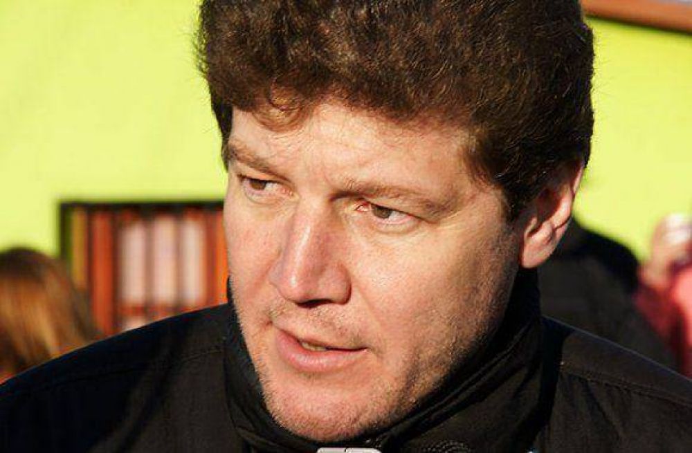 Melella: �Para comprar un auto te tiran el cr�dito por la cabeza pero para construir, te matan�