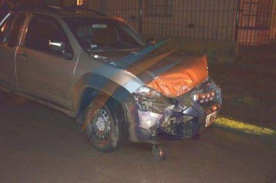 Chocaron y escaparon, pero los detuvieron cuando volvieron por dos botellas de alcohol 
