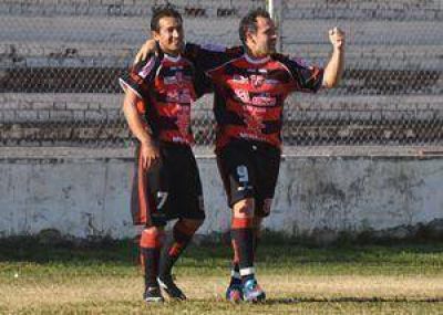  F�tbol local: El salto del Le�n