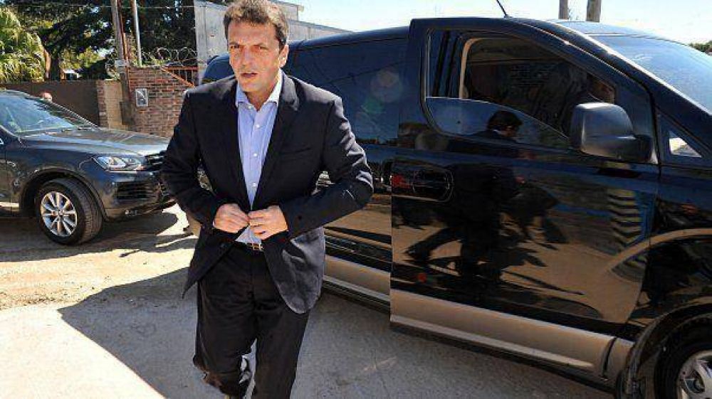 Polic�a municipal: Sergio Massa dio la orden para votar la ley en general